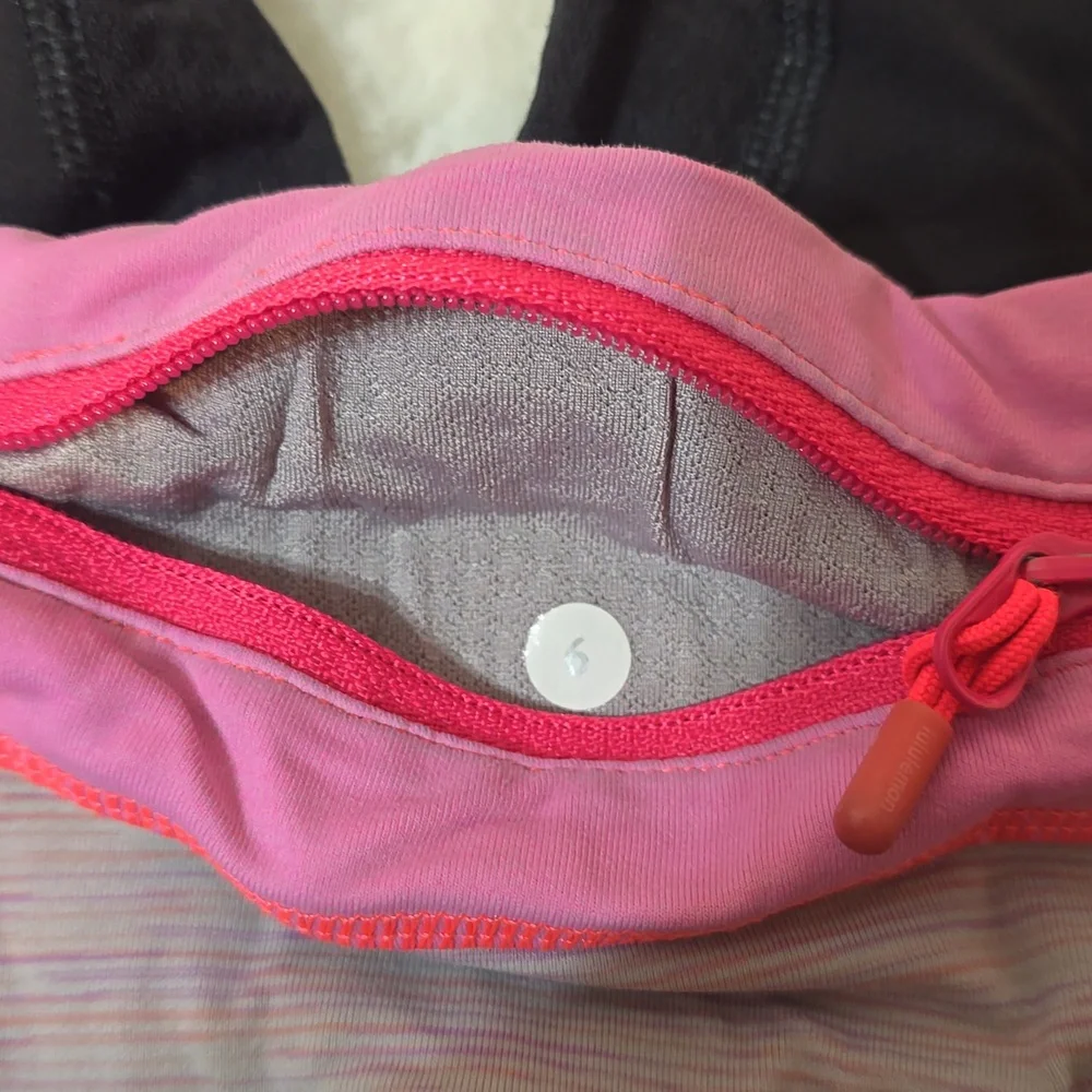 Lululemon Size 6 - Picture 5 of 5